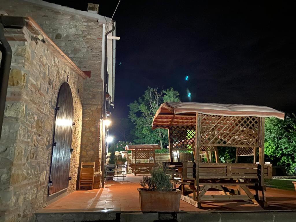 La Mariola Apartments Santa Luce Bagian luar foto